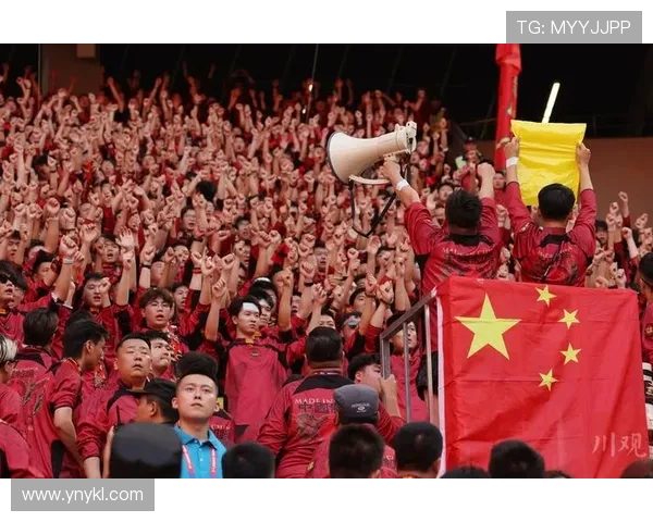 西安足球队配合引发热议球迷对战术执行和团队默契的不同看法